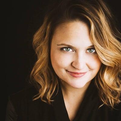 Photo of Nicole R.