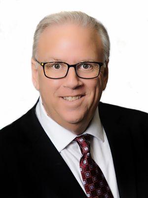 Photo of Randall L.