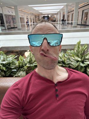 photo of Jason L.