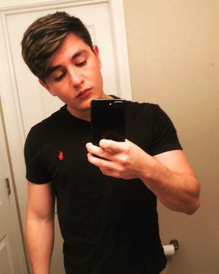 Photo of Shawn F.