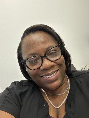 Photo of Lois B.