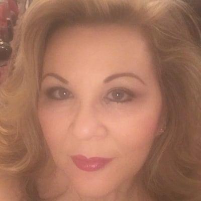 Photo of Sherri E.