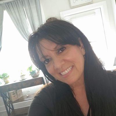 photo of Jennifer L.