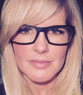 Photo of Dee Dee B.