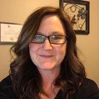 Photo of Laurie J.