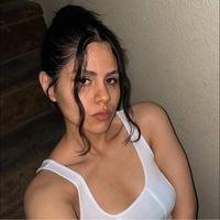 Photo of Elizabeth V.