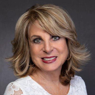 Photo of Karen T.