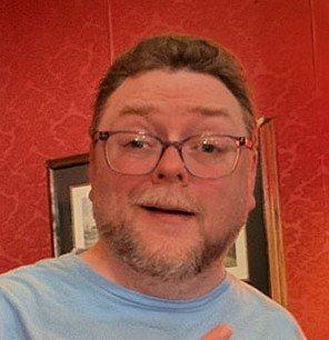 Photo of Chris L.