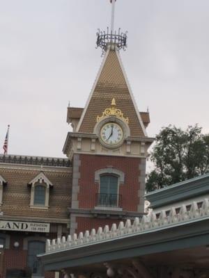 Photo of L P.