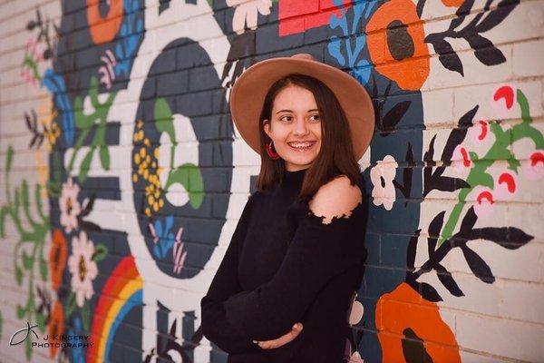 Photo of Tara R.