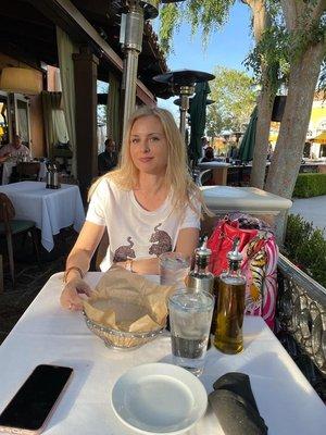 Photo of Elena L.