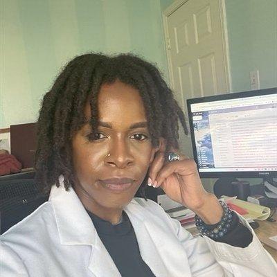 photo of Feyisara A.