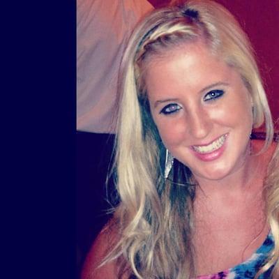 Photo of Erin D.