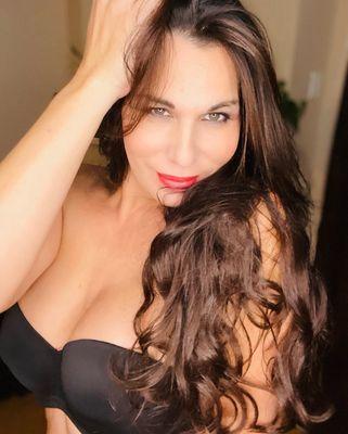 Photo of Dana L.