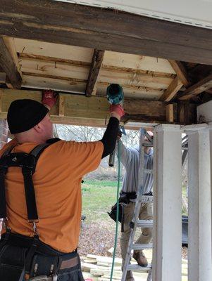 Photo of Roofer M.