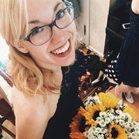 Photo of Ellie R.