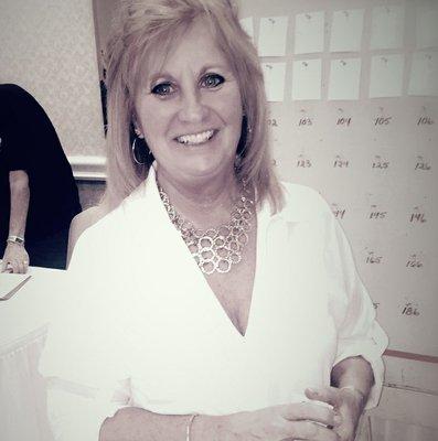Photo of Becky W.