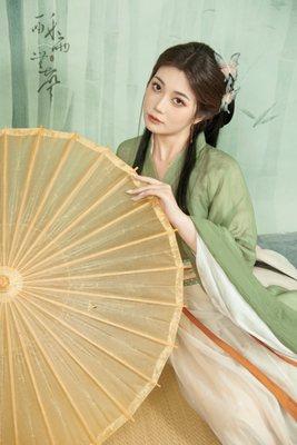 photo of Christina L.