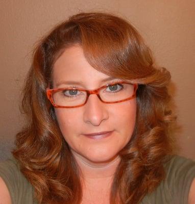 Photo of Laura E.