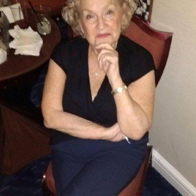 Photo of Renee R.