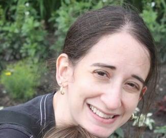 Photo of Mandy L.
