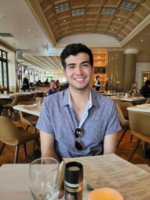 Photo of Andrew H.