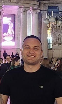 Photo of Jes A.