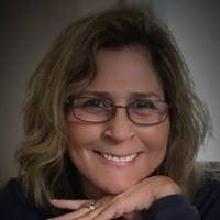 Photo of Linda S.