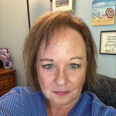 Photo of Nancy L.