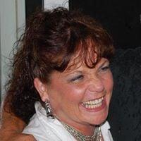 Photo of Suzanne R.