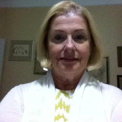 Photo of Julie E.