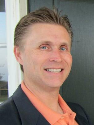Photo of David W.