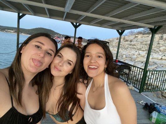 Photo of Analissa T.