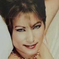 Photo of Sandra F.
