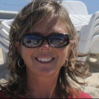 Photo of Andrea S.