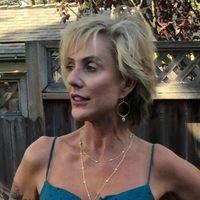 Photo of Laura S.