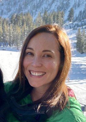 Photo of Veronica E.