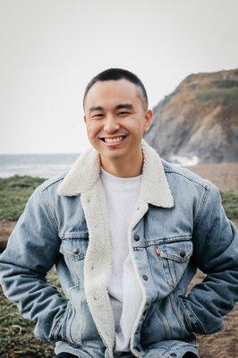 Photo of Jun-Jun L.