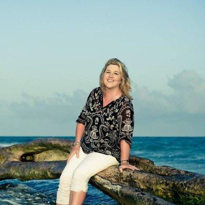Photo of Rhonda A.