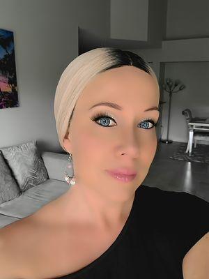 Photo of Jennifer R.