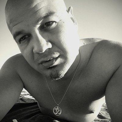 Photo of Carlos R.