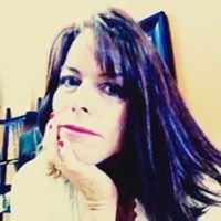 Photo of Erin D.