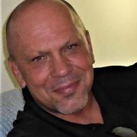 Photo of Gary J.