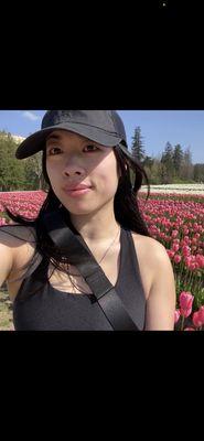 Photo of Yan L.