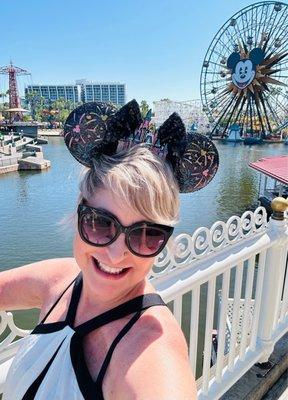 Photo of Renee L.