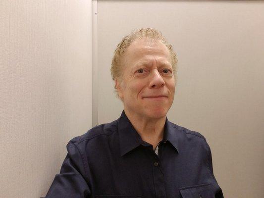 photo of Laurence E.