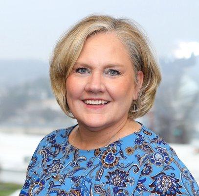 Photo of Veronica E.