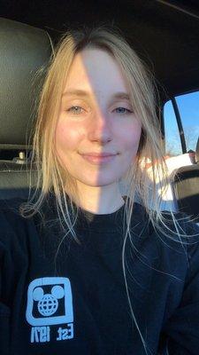 Photo of Elyse B.