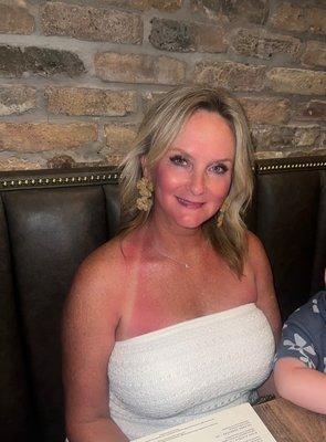 Photo of Julie G.