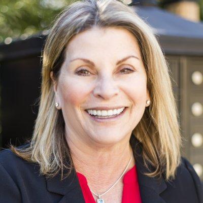 Photo of Sharon L.
